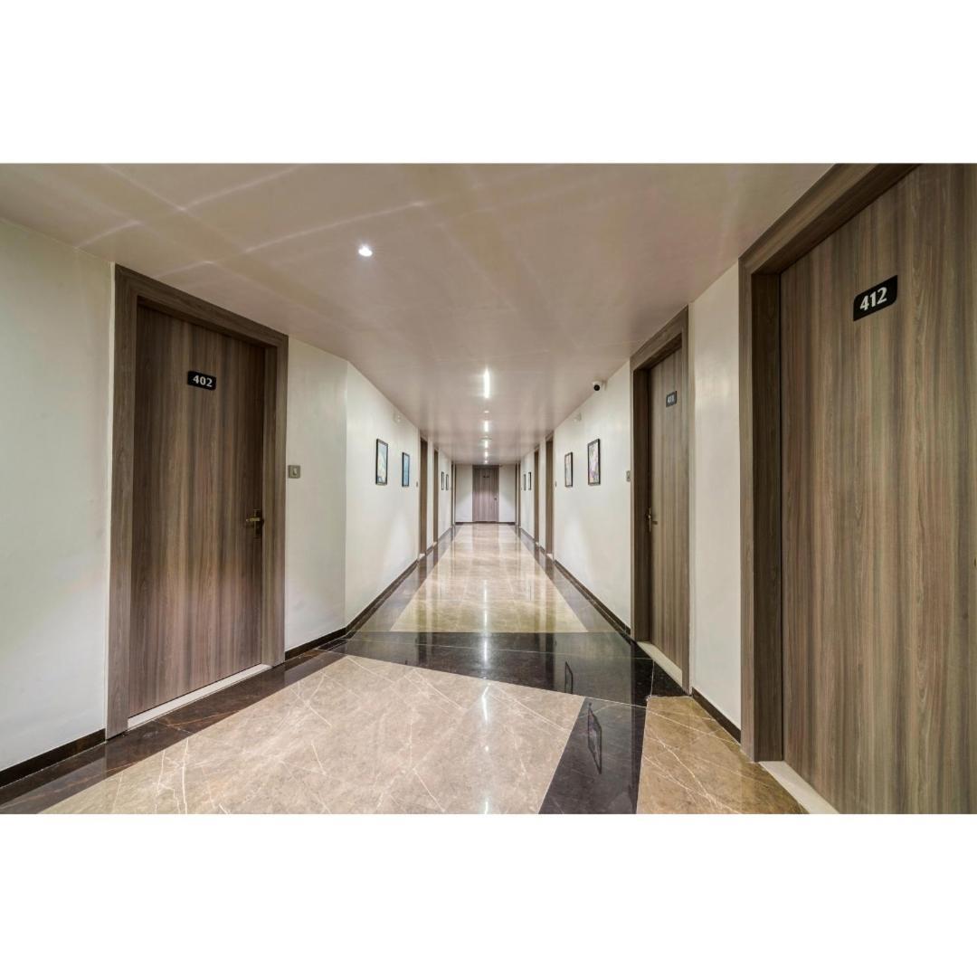 Hotel Sparsh Divine Ahmadábád Kültér fotó